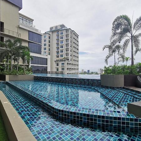 Baseline Premier - Studio With Mountain View Cebu Stadt Exterior foto