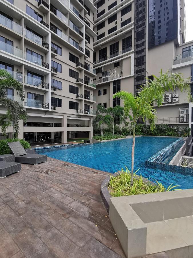 Baseline Premier - Studio With Mountain View Cebu Stadt Exterior foto